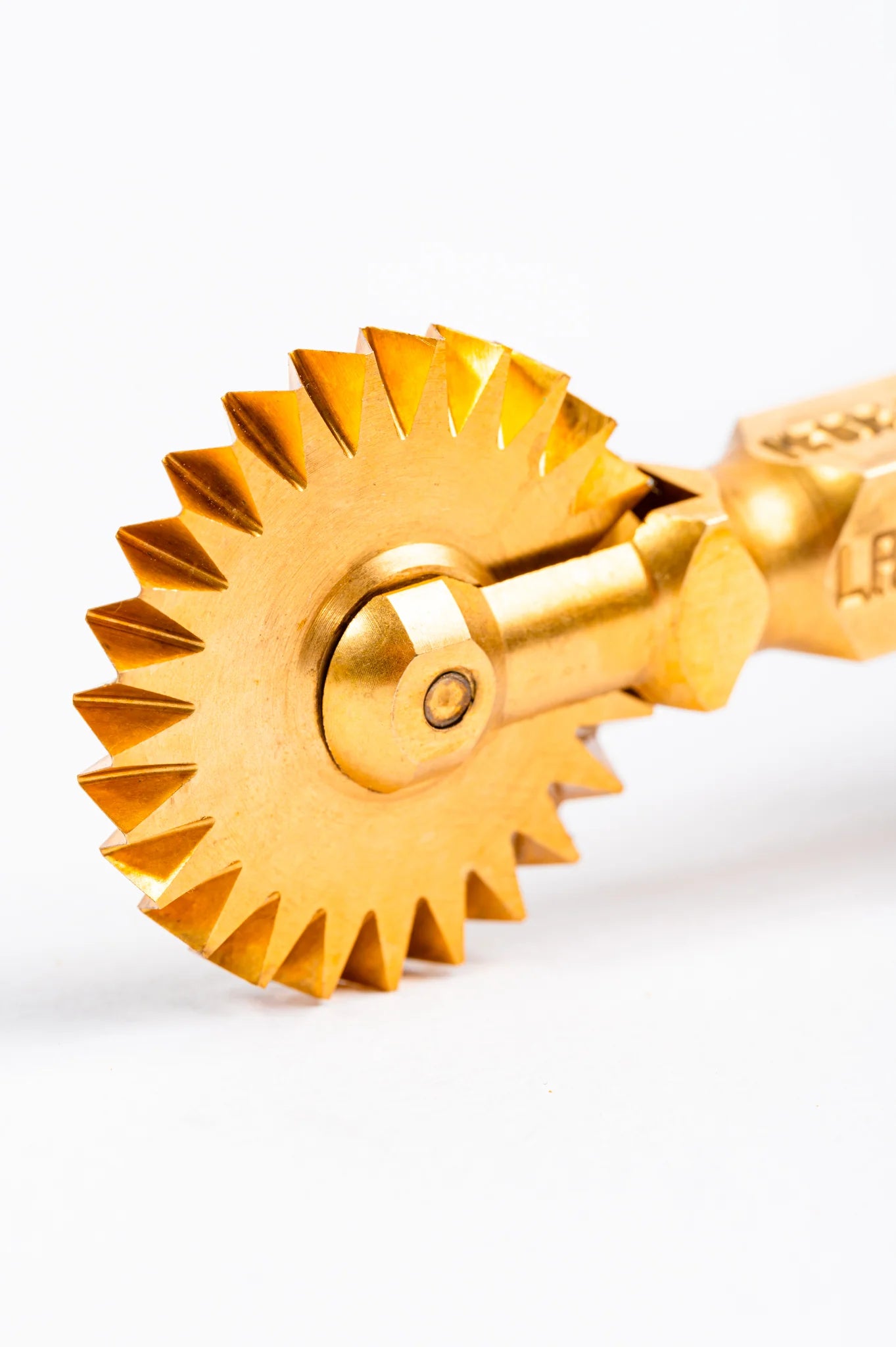 Professional Pasta Cutter in Brass