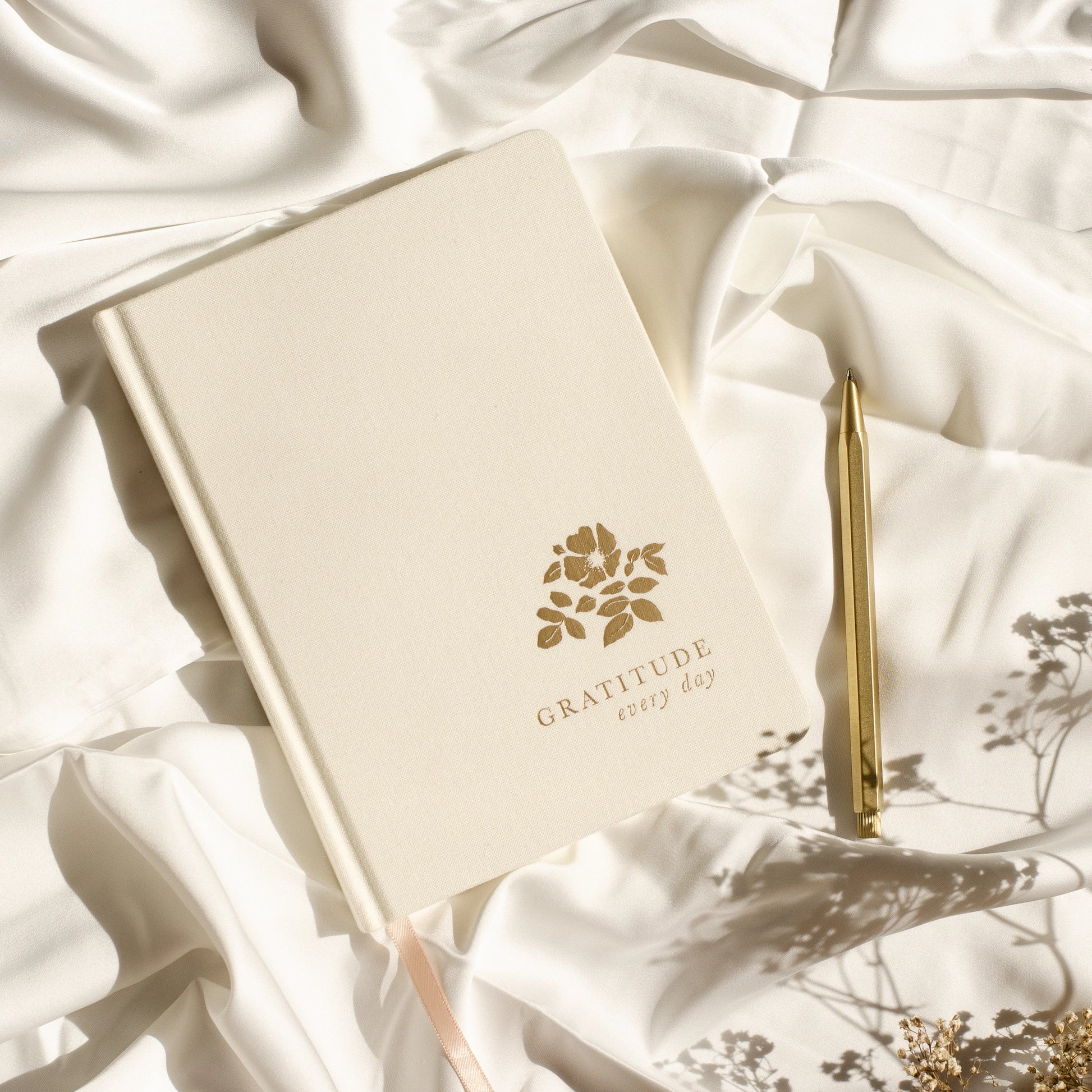 Floral Gratitude Journal by Papel & Co