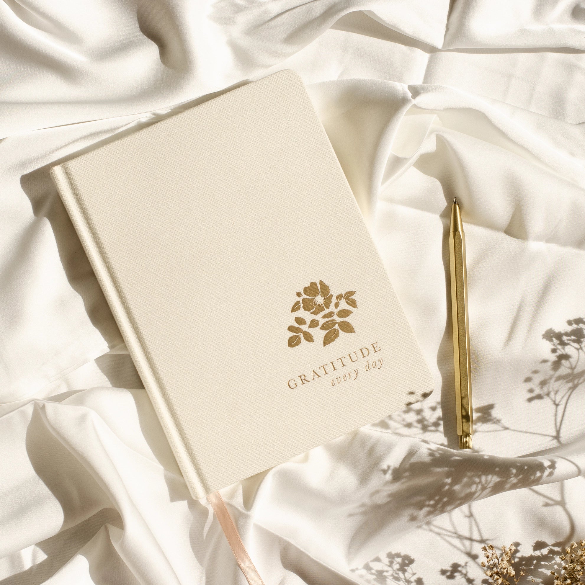 Floral Gratitude Journal by Papel & Co